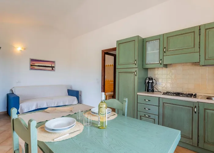 Comfy With Sea View Apartment Badesi